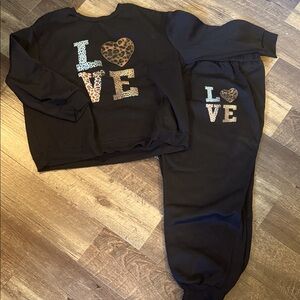 Black Love Print Sweatshirt and Joggers Set